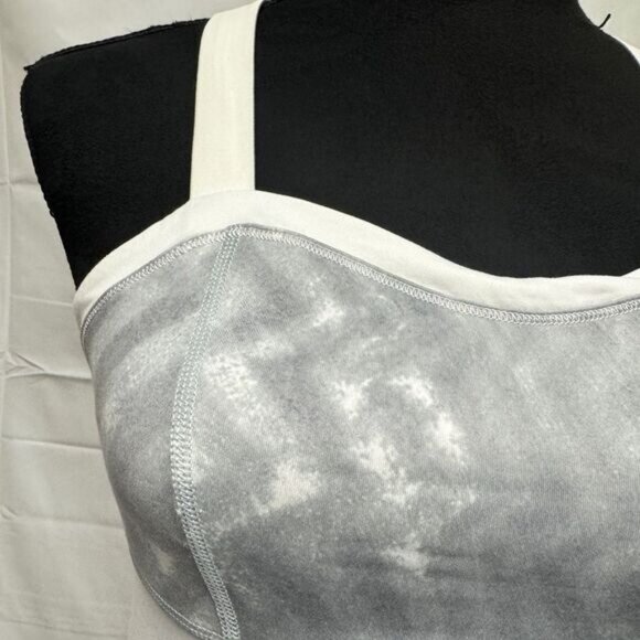 Gymshark Asymmetrical Colourblock Crop Top - Picture 4 of 8